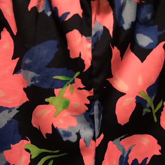 Altar’d State Floral Print Shorts - Picture 3 of 3